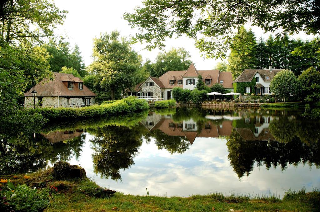 Au Moulin de La Gorce Bed and Breakfast La Roche-lʼAbeille Exterior foto